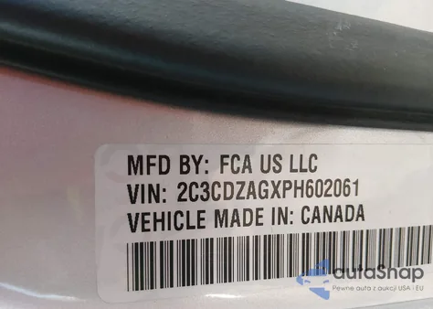 2023 Dodge Challenger Sxt z USA, uszkodzony, nr VIN 2C3CDZAGXPH602061